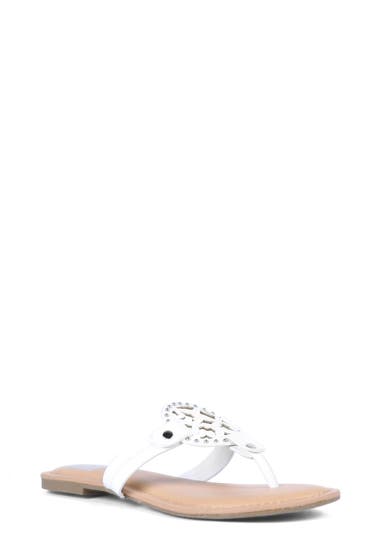 Incaltaminte Femei DV by Dolce Vita Gotie Laser Cut Studded Thong Sandal White image6