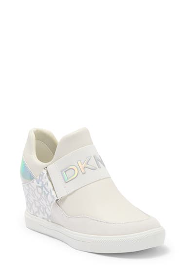 Incaltaminte Femei DKNY Cosmos Wedge Sneaker Wht Silver image0