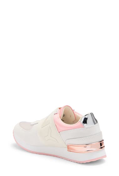Incaltaminte Femei DKNY Marli Slip-On Sneaker Sand Rswtr image1